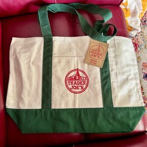 Trader Joe's Green and White Tote Bag Limited Christmas Edition